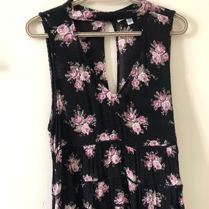 Floral printed v-neck blouse